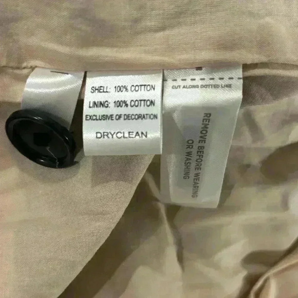 NWT Loft Black Floral Lace Belted Blazer Size 10. ID #70145 - Picture 6 of 7